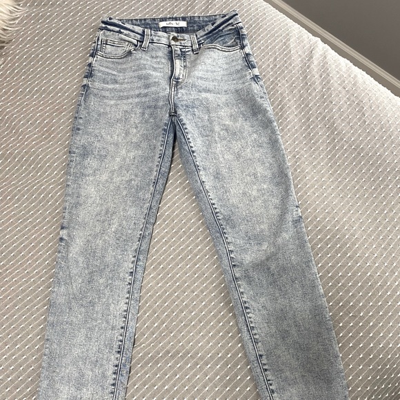 mostly mediums, all $10 except jeans $15 - Picture 1 of 8